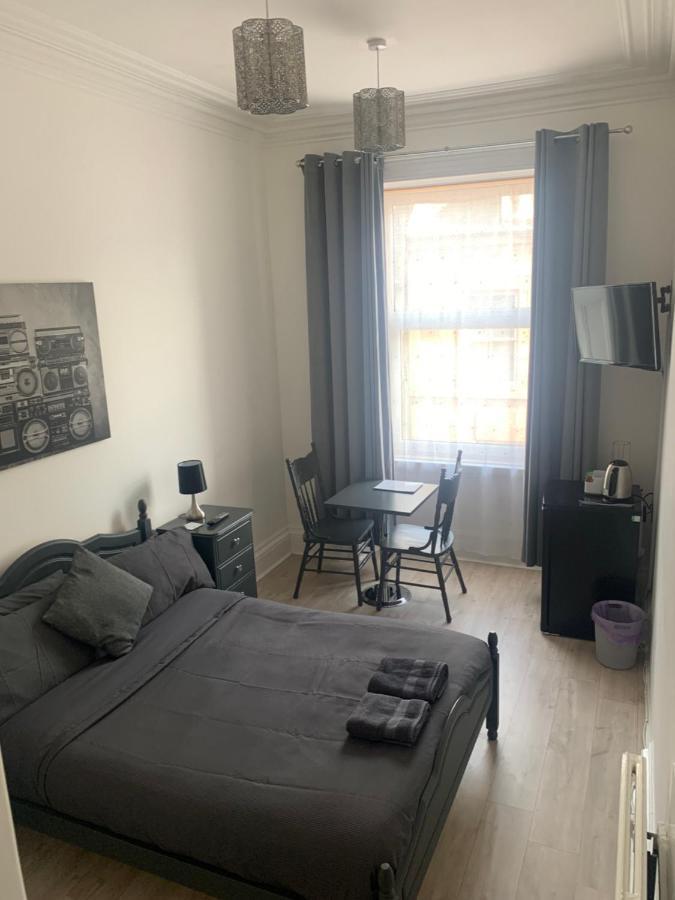 Aspen Guest House 피터헤드 외부 사진